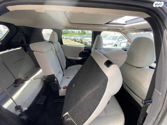 מיצובישי אאוטלנדר Instyle אוט' 7 מק' 2.5 (181 כ"ס) בנזין 2021 למכירה בנתניה