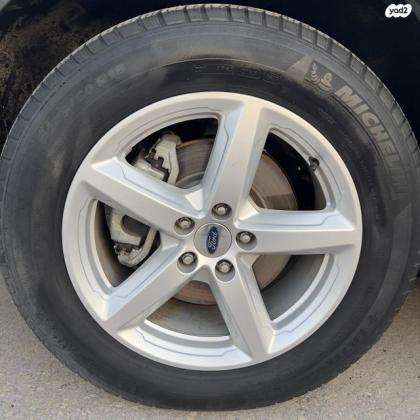 פורד אקספלורר 4X4 Base אוט' 7 מק' 3.5 (290 כ''ס) בנזין 2019 למכירה בראשון לציון