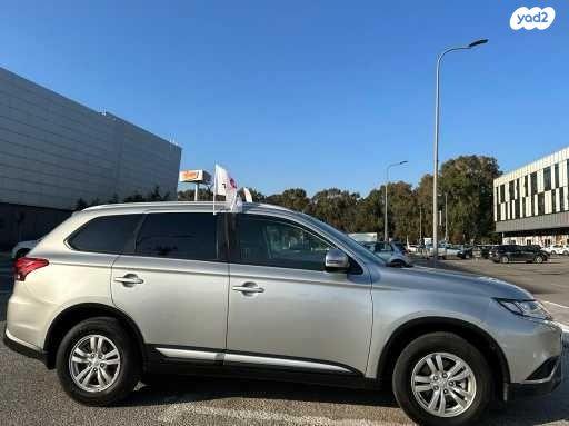 מיצובישי אאוטלנדר Intense אוט' 7 מק' 2.0 (150 כ"ס) בנזין 2019 למכירה בנתניה