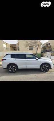 מיצובישי אאוטלנדר Premium אוט' 7 מק' 2.5 (181 כ"ס) בנזין 2022 למכירה בדימונה