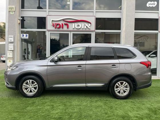 מיצובישי אאוטלנדר Instyle אוט' 7 מק' 2.0 (150 כ"ס) בנזין 2017 למכירה בראשון לציון