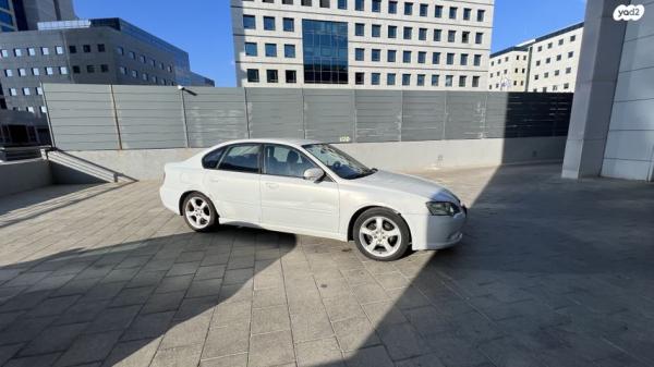 סובארו B4 4X4 R סדאן אוט' 2.0 (165 כ''ס) בנזין 2006 למכירה בהרצליה