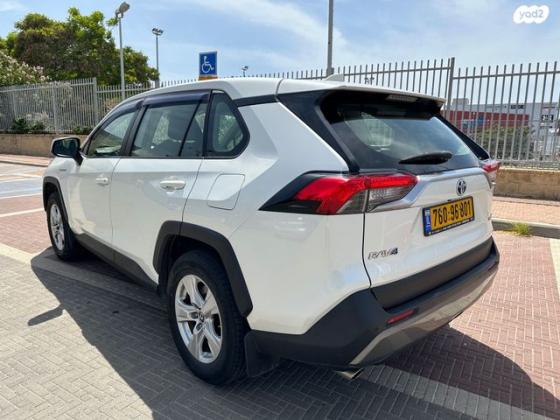 טויוטה RAV4 הייבריד E-xperience הייבריד 5 דל' אוט' 2.5 (178 כ''ס) בנזין 2019 למכירה בראשון לציון