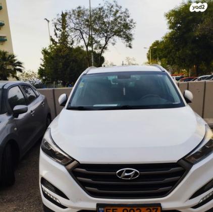 יונדאי טוסון 4X4 Premium אוט' בנזין 2.0 (155 כ''ס) בנזין 2016 למכירה בחיפה