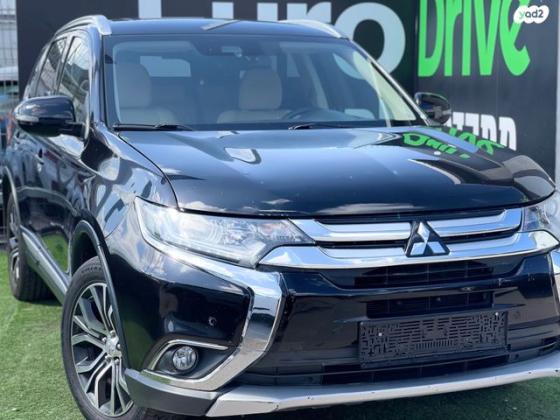 מיצובישי אאוטלנדר Instyle אוט' 7 מק' 2.0 (150 כ"ס) בנזין 2018 למכירה בראשון לציון