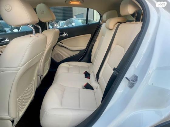 מרצדס GLA GLA200 Urban FL אוט' 1.6 (156 כ"ס) [2017 ואילך] בנזין 2019 למכירה בחולון
