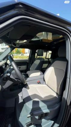 לנד רובר דיפנדר 4X4 Xdynamic SE אוטו' דיזל 7 מק' 3.0 (249 כ"ס) דיזל 2023 למכירה בפתח תקווה