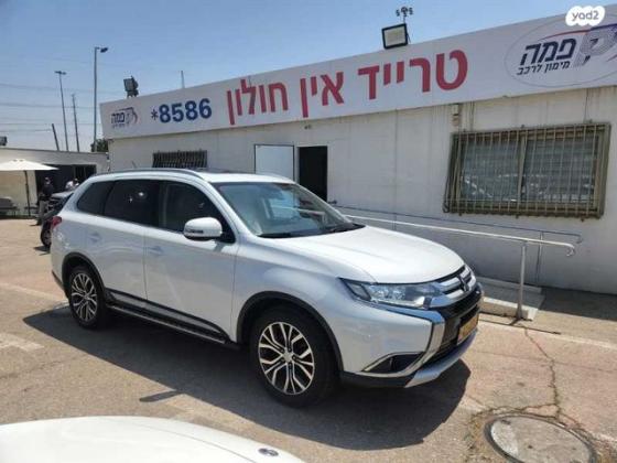 מיצובישי אאוטלנדר Premium אוט' 7 מק' 2.0 (150 כ''ס) בנזין 2015 למכירה בחולון