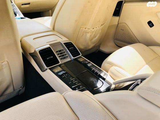 פורשה פאנאמרה 4X4 Executive הצ'בק אוט' 3.0 (420 כ''ס) בנזין 2015 למכירה בבית נקופה