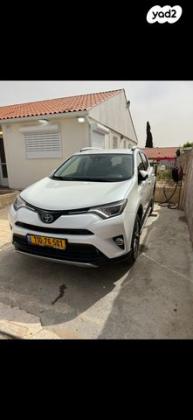טויוטה RAV4 הייבריד Premium הייבריד אוט' 2.5 (155 כ''ס) בנזין 2017 למכירה בבאר שבע