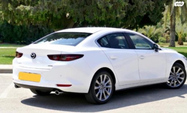 מאזדה i Active סדאן אוט' 2.0 (150 כ"ס) בנזין 2013 למכירה בטירת כרמל