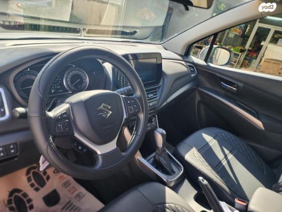 סוזוקי SX4 קרוסאובר GLX אוט' הייבריד 1.4 (129 כ"ס) בנזין 2022 למכירה בטירה