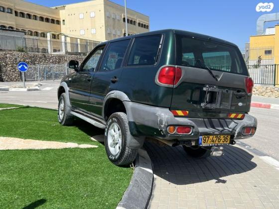 ניסאן טראנו ארוך 4X4 SR ידני דיזל 2.7 (125 כ''ס) דיזל 2002 למכירה במשהד