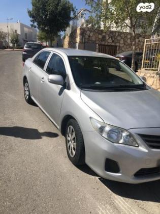 טויוטה קורולה Sun אוט' 1.6 (124 כ"ס) בנזין 2010 למכירה בעלי זהב
