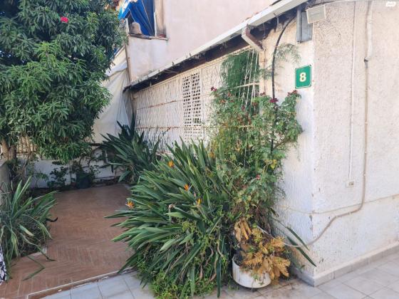 אמיר 8 (מתחם נגבה)