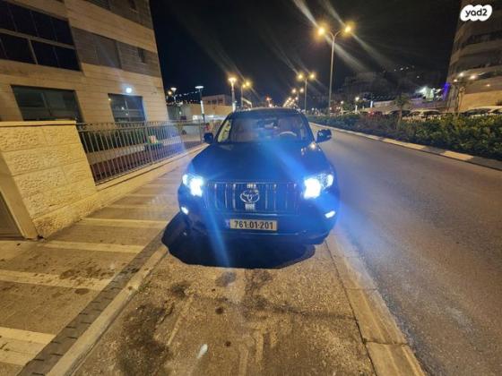 טויוטה לנד קרוזר קצר 4X4 Luxury אוט' דיזל 2.8 (177 כ"ס) דיזל 2019 למכירה בטירת כרמל