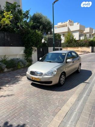 יונדאי אקסנט (עד 2012) GL אוט' 1.4 (97 כ''ס) בנזין 2010 למכירה בנתניה