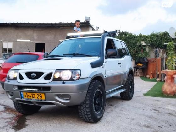 ניסאן טראנו קצר 4X4 SR אוט' דיזל 2.7 (125 כ''ס) דיזל 2000 למכירה באעבלין