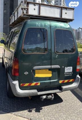 ניסאן לארגו 2X4 קומבי ידני דיזל 2.3 (75 כ''ס) דיזל 2002 למכירה בראשון לציון
