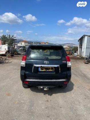 טויוטה לנד קרוזר ארוך 4X4 Select אוט' דיזל 7 מק' 3.0 (173 כ''ס) דיזל 2010 למכירה בעראבה