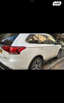 מיצובישי אאוטלנדר Instyle אוט' 7 מק' 2.0 (150 כ"ס) בנזין 2018 למכירה בחולון