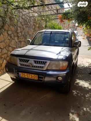 מיצובישי פג'רו קצר 4X4 Limited אוט' דיזל 5 מק' 3.2 (160 כ''ס) דיזל 2005 למכירה במגאר