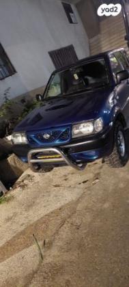ניסאן טראנו ארוך 4X4 SR אוט' דיזל 2.7 (125 כ''ס) דיזל 2002 למכירה באום אל פחם