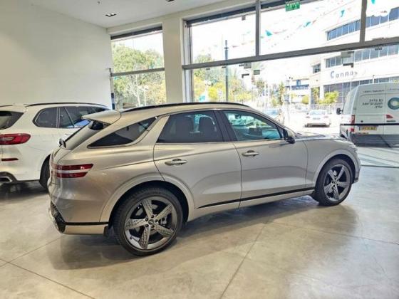 ג'נסיס GV70 4X4 Sport אוטו' דיזל 2.5 (304 כ"ס) בנזין 2022 למכירה בנתניה