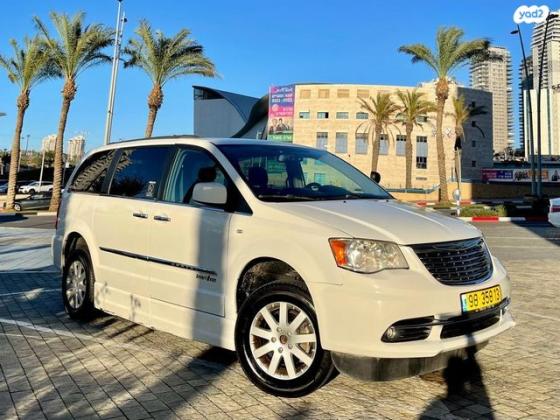 קרייזלר גראנד וויאג'ר Touring אוט' 7 מק' 3.6 (279 כ''ס) בנזין 2012 למכירה באשדוד