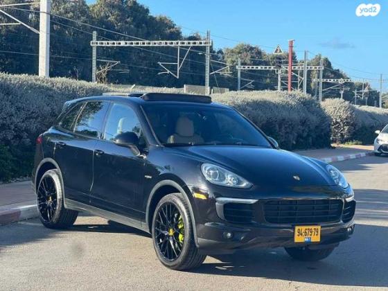 פורשה קאיין 4X4 S Platinum Plus הייבריד אוט' 3.0 (333 כ''ס) היברידי חשמל / בנזין 2017 למכירה בנתניה