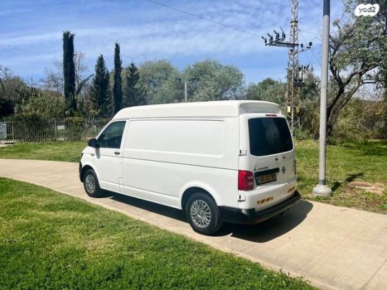 פולקסווגן טרנספורטר מסחרי/נוסעים Delivery Van ארוך ידני דיזל 2-3 מק' 2.0 (102 כ''ס) דיזל 2016 למכירה בתל אביב יפו