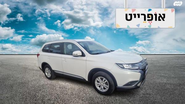 מיצובישי אאוטלנדר Intense אוט' 7 מק' 2.0 (150 כ"ס) בנזין 2019 למכירה ב
