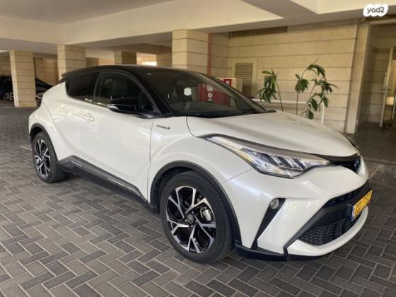 טויוטה C-HR Chic הייבריד אוט' 1.8 (98 כ"ס) בנזין 2021 למכירה בפתח תקווה