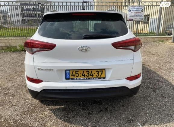 יונדאי טוסון Open Sky אוט' בנזין 2.0 (155 כ"ס) בנזין 2016 למכירה בראש העין