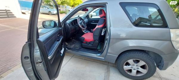 סוזוקי גרנד ויטרה 4X4 JLX-E אוט' 3 דל' 2.4 (166 כ''ס) בנזין 2010 למכירה בבאר שבע