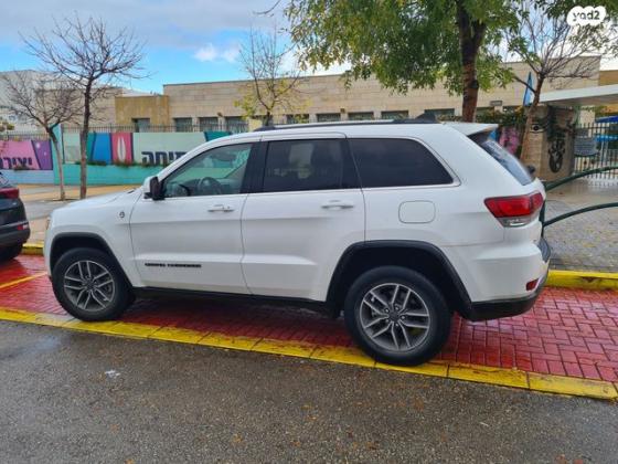 ג'יפ / Jeep גרנד צ'ירוקי 4X4 Laredo Plus אוט' 3.6 (286 כ''ס) בנזין 2020 למכירה ברחובות