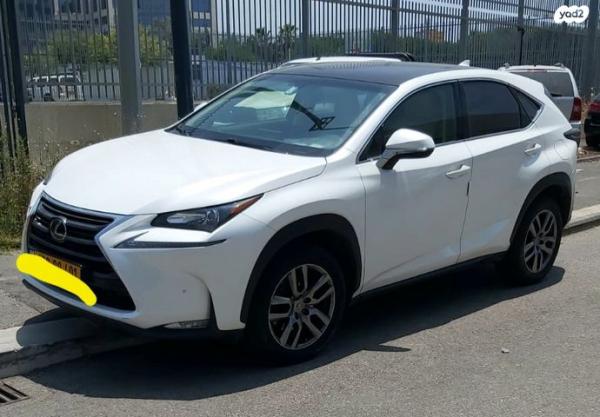 לקסוס NX NX200T Luxury אוט' 2.0 (238 כ"ס) בנזין 2017 למכירה בחיפה