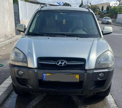 יונדאי טוסון 4X4 GLS אוט' בנזין 2.7 (175 כ''ס) בנזין 2006 למכירה בחיפה