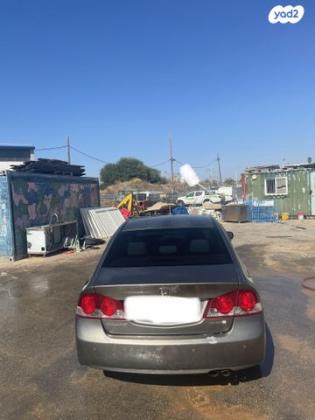 הונדה סיוויק סדאן החדשה LS אוט' 1.8 (140 כ''ס) בנזין 2008 למכירה ברחובות