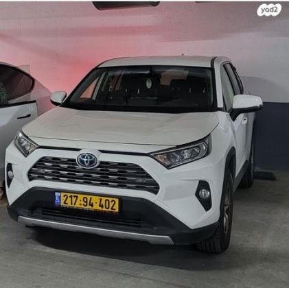 טויוטה RAV4 הייבריד E-xperience הייבריד 5 דל' אוט' 2.5 (178 כ''ס) בנזין 2020 למכירה בקרית ביאליק
