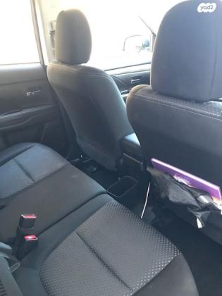 מיצובישי אאוטלנדר Instyle אוט' 7 מק' 2.0 (150 כ"ס) בנזין 2016 למכירה בהרצליה