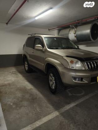 טויוטה לנד קרוזר קצר 4X4 Luxury אוט' דיזל 3.0 (166 כ''ס) דיזל 2005 למכירה בבאר יעקב