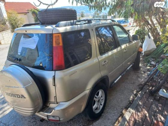 הונדה CR-V 4X4 CL רמה 3 אוט' 2.0 (150 כ''ס) בנזין 2001 למכירה בגבעון החדשה