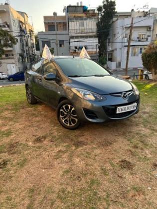 מאזדה H Active סדאן אוט' 1.5 (103 כ"ס) בנזין 2011 למכירה בתל אביב יפו