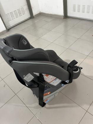 כסא ביטוח לרכב של Gracoמגיל