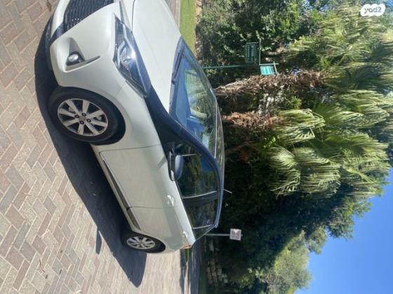 טויוטה יאריס Black Top אוט' 1.5 (112 כ"ס) בנזין 2017 למכירה בשדה ורבורג