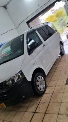 פולקסווגן טרנספורטר מסחרי/נוסעים Delivery Van קצר ידני דיזל 2.0 (84 כ''ס) דיזל 2015 למכירה באום אל פחם