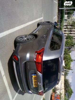 מיצובישי אאוטלנדר Instyle אוט' 7 מק' 2.0 (150 כ"ס) בנזין 2018 למכירה בפתח תקווה
