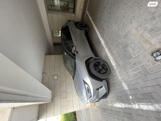 טויוטה RAV4 הייבריד E-motion הייבריד אוט' 2.5 (178 כ''ס) בנזין 2019 למכירה ברמת גן