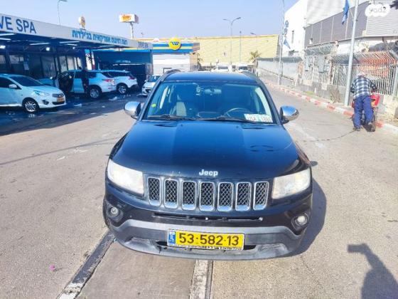 ג'יפ / Jeep קומפאס 4X4 Sport אוט' 2.4 (168 כ''ס) בנזין 2012 למכירה ברמלה
